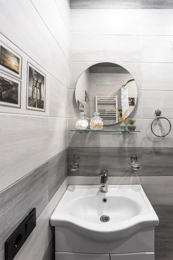 Hotelise I Tonic Apartment Erywań Zewnętrze zdjęcie